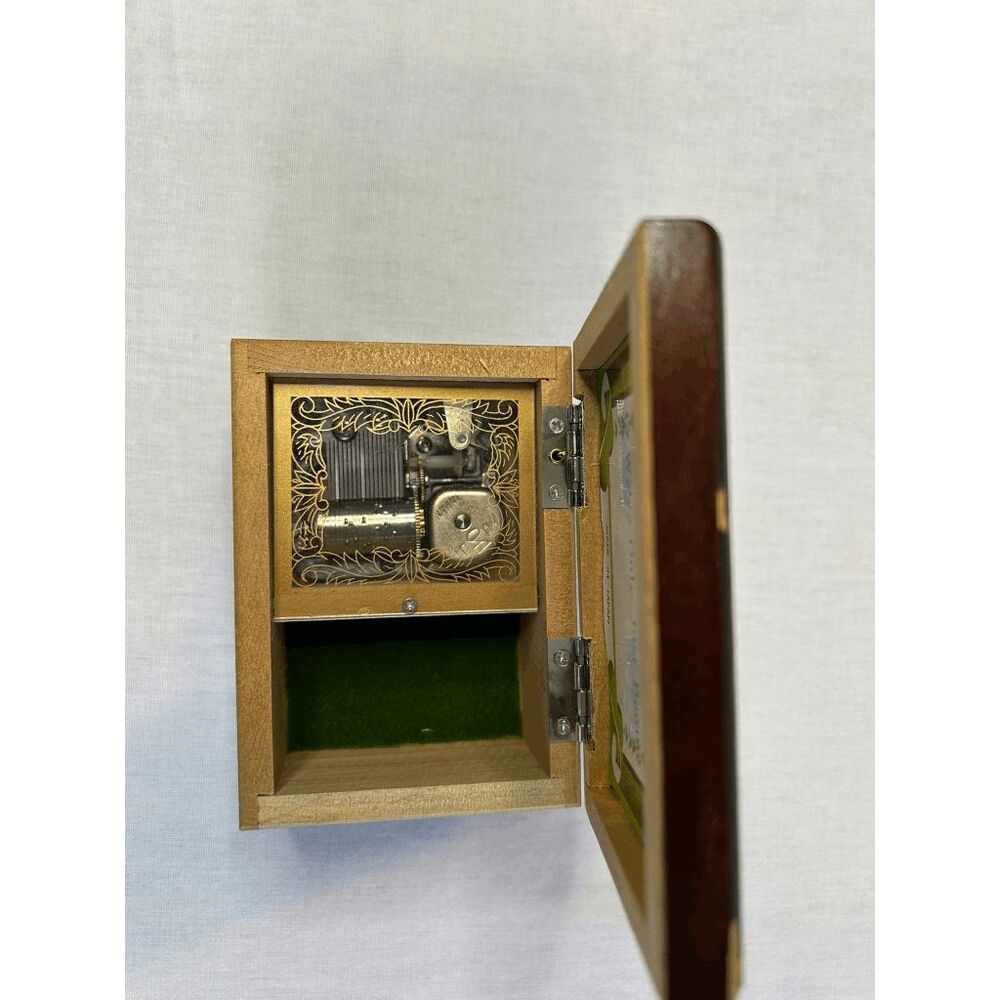 Vintage Linden Small Wooden Music Box "We've Only Just Begun" Child w/ Dog - Picture 3 of 10